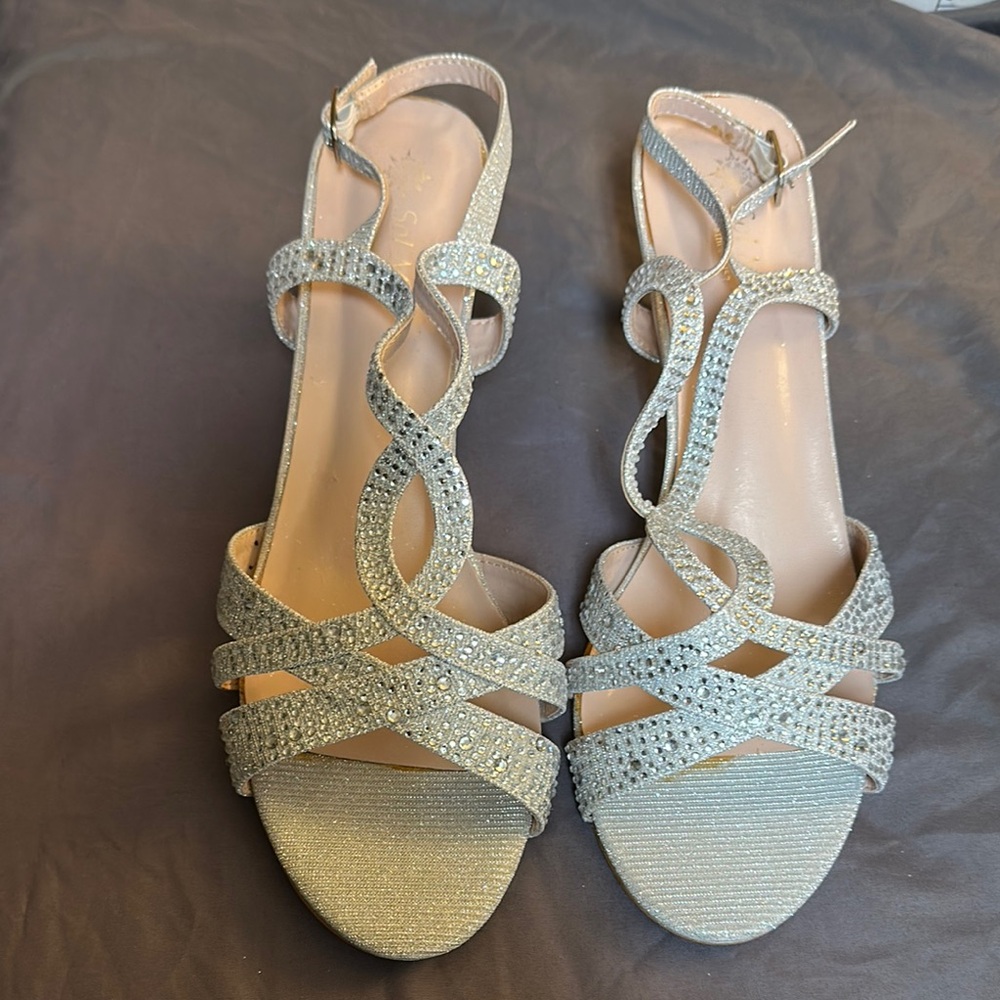Silver Strappy Sandals with Rhinestone Embellishments